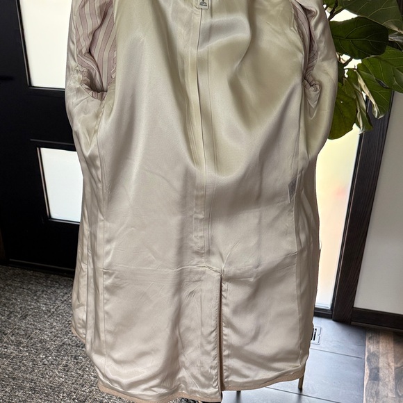 Banana Republic Beige Women's Long Coat - Picture 14 of 16